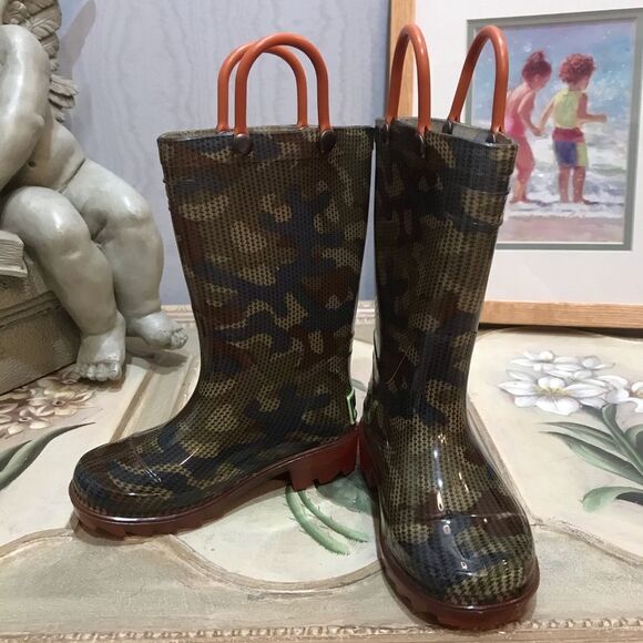 Western Chief Light Up Rain Boots Olive Mesh Camo Sz 5/6 NWOB - Picture 5 of 14